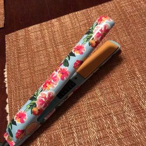 Ultra chi straightener